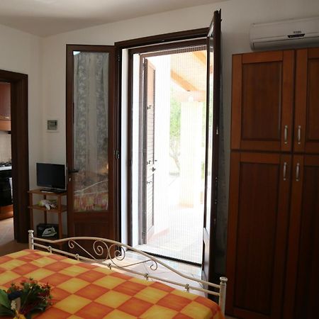 Appartamento DamiaVacanze casa vacanza al mare a Torre Vado Camera foto